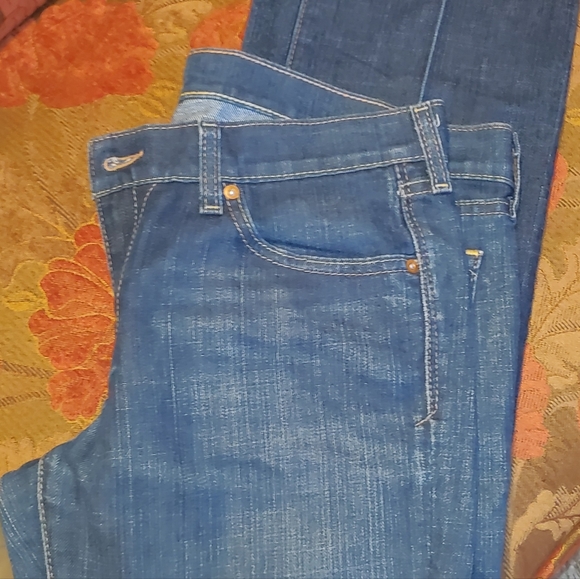 Levi's - Picture 5 of 10